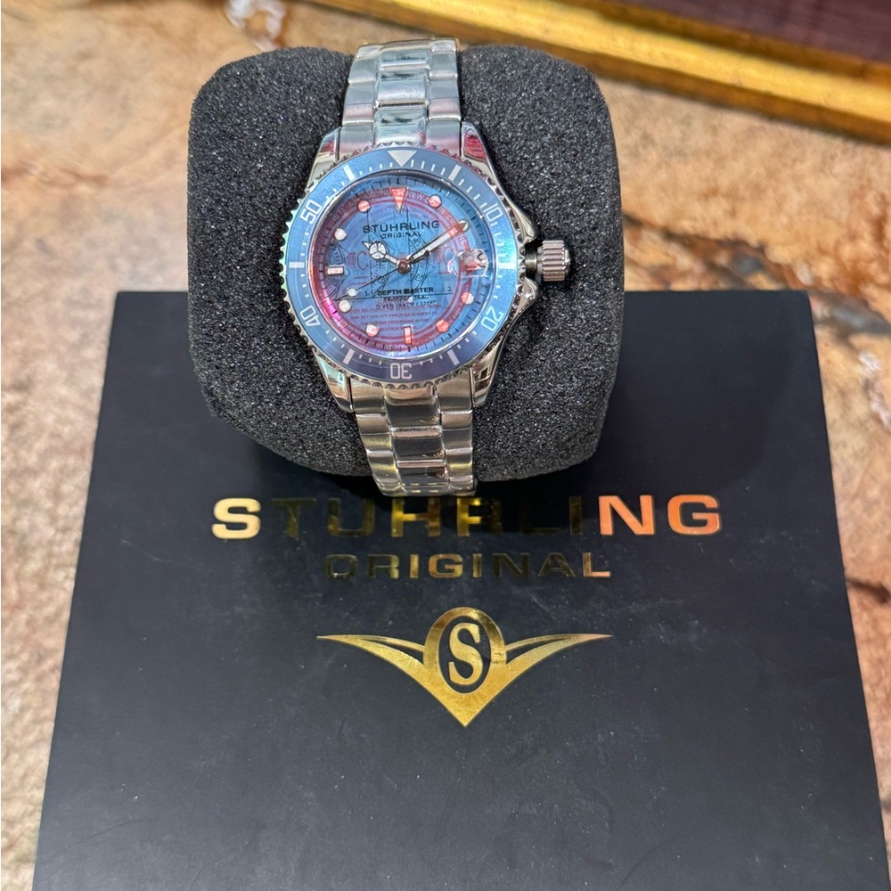 Stuhrling Original Women's Professional Dive Watch QUARTZ Movement - Picture 5 of 13